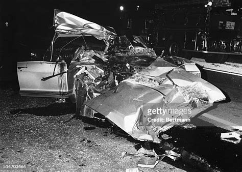 jane mansfield crash photos|383 Jayne Mansfield 1967 Stock Photos & High